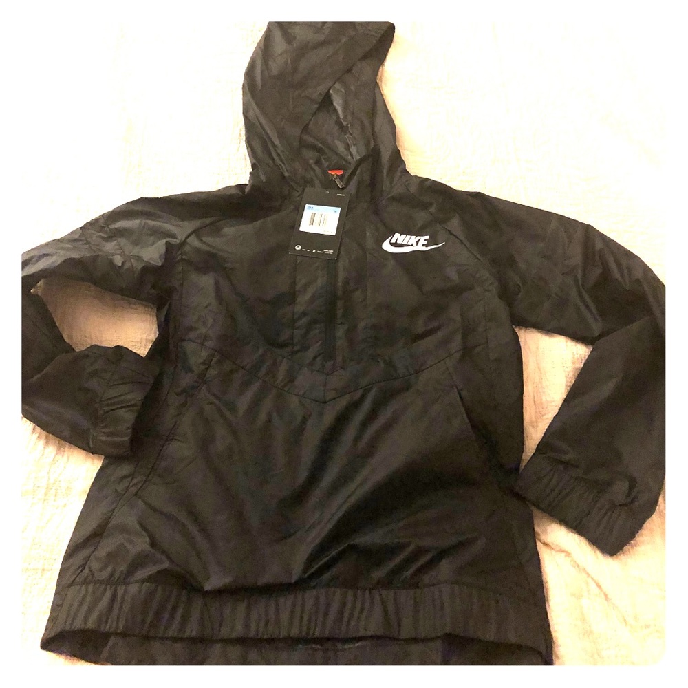 New girls NIKE windbreaker